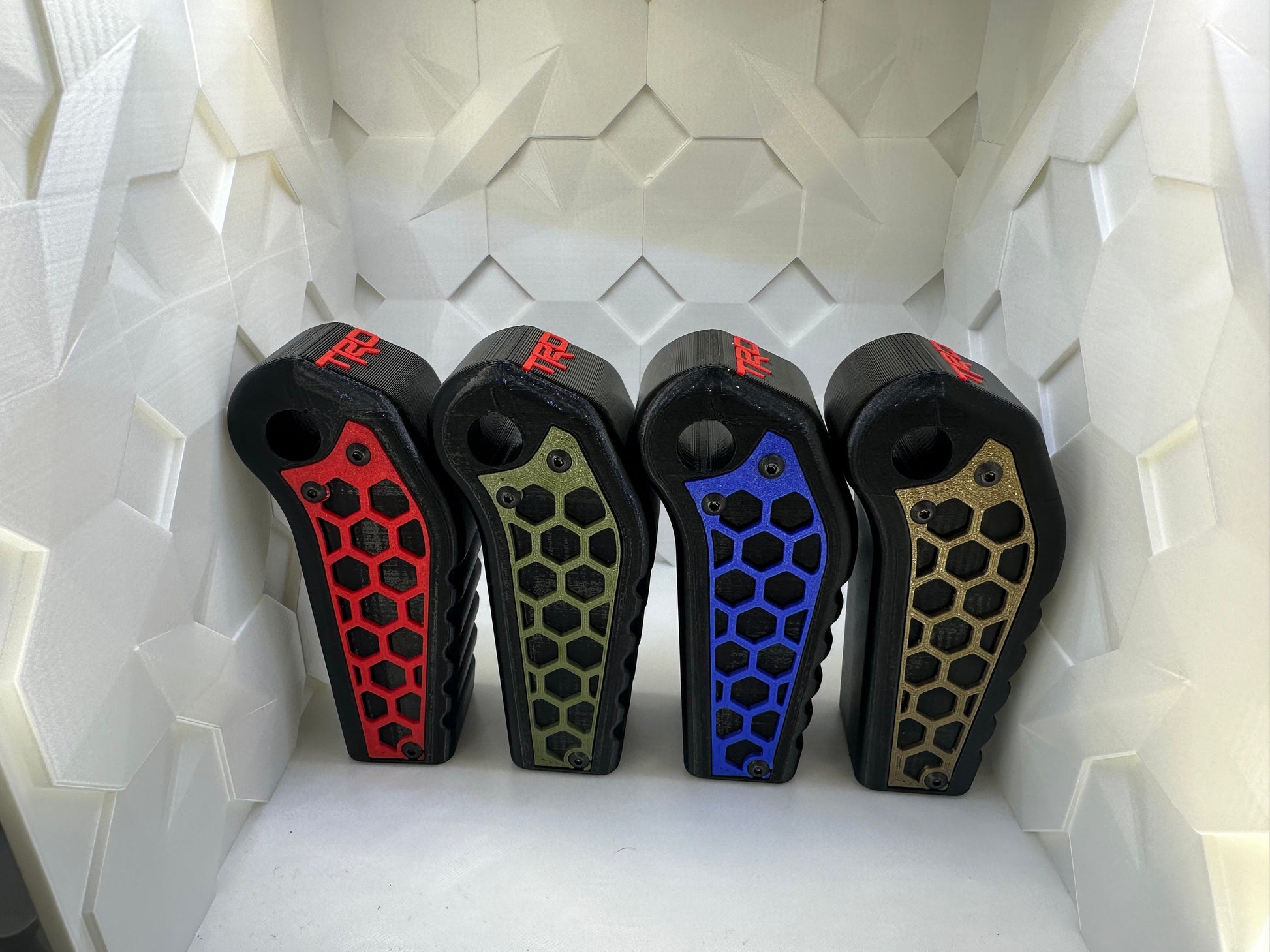 2005-15 Tacoma, 03-24 4Runner, FJ Cruiser 07-14, 07-21 Tundra Auto Shifter/ Shift knob