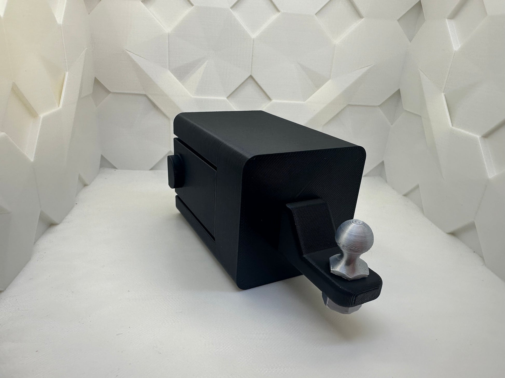 Tiny Hitch - Widdle Hitch - Tiny Trailer Hitch with 2 swappable balls.